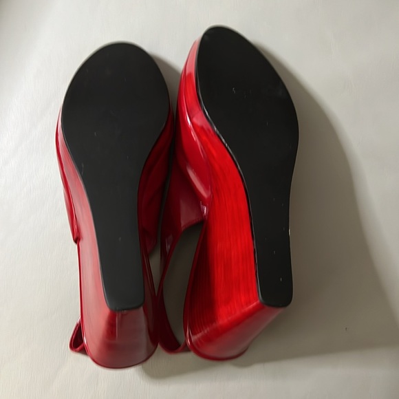 Alfani red platform size 10, medium width - Picture 4 of 5